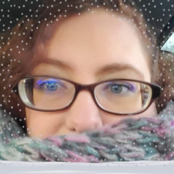 Meet your Posher, Megan - Picture 1 of 1